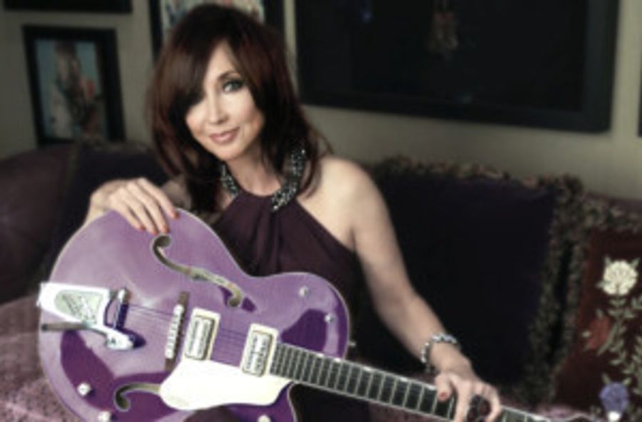 Pam Tillis To Play Acoustic Show At Spencer, July 6 Image
