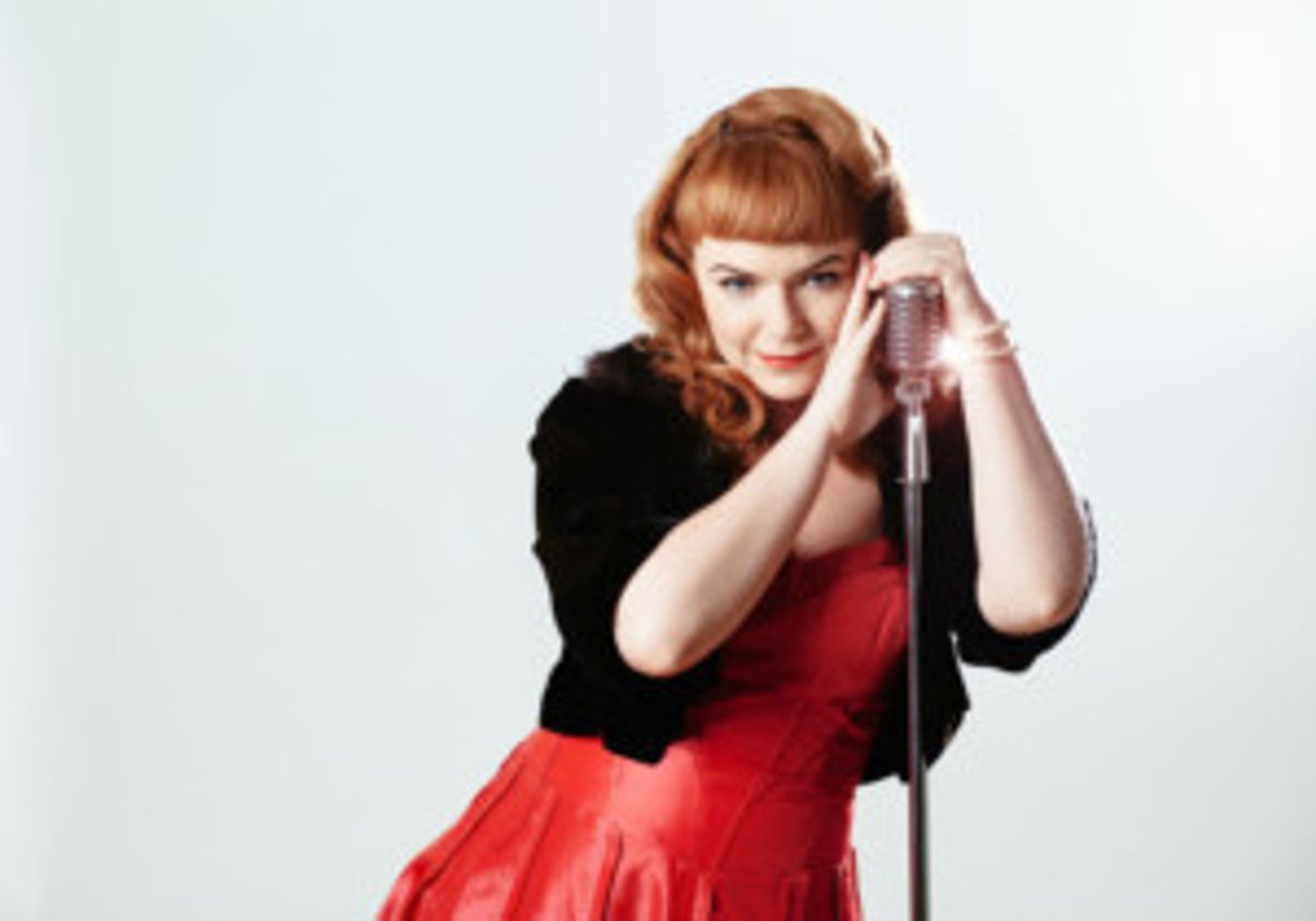 Triple Broadway World Award-Winner Rebecca Perry Brings Her Latest Show To The Edinburgh Fringe  Image