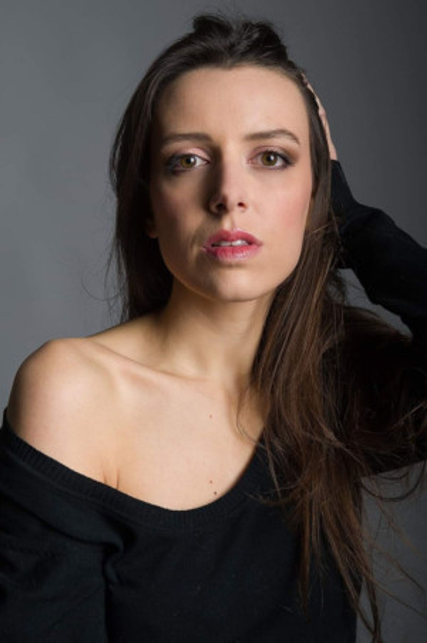 Italian Actress Francesca Ravera To Lead In European Tour Of THE WAY WE GET BY  Image