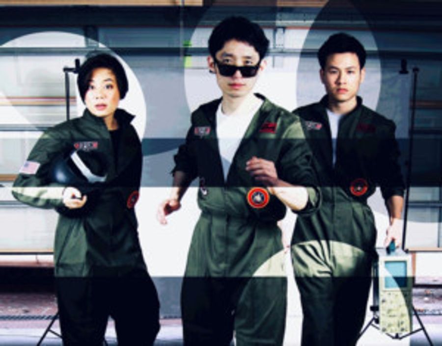 Bilingual Comedy SKYDUCK Brings Action Movie Spectacle To Belvoir Image