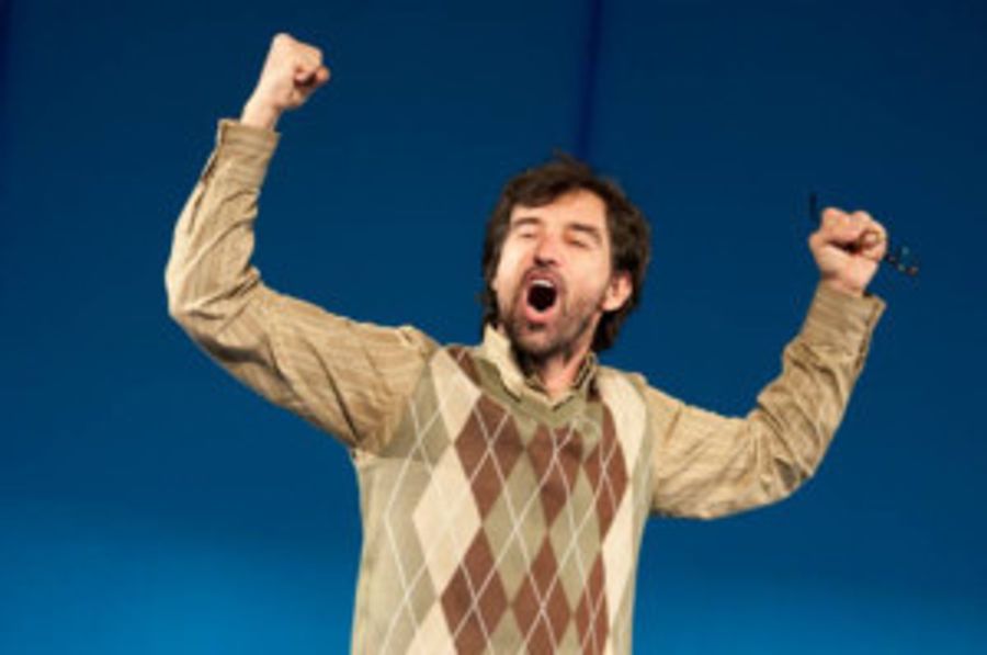Sucesso Teatral Comemora 300 Apresentações No Rio Image