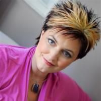Experience the Supernatural with TV Phenomenon Lisa Williams, 12/4