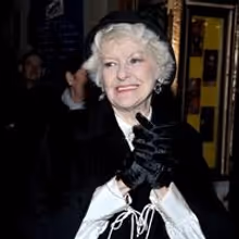 Elaine Stritch Returns Cafe Carlyle for 13 Encore Performances, 3/22