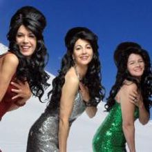 'THE COVERLETTES COVER CHRISTMAS' Brings the Jingle to the Aurora 12/15 - 12/27