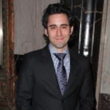 Photo Flash: Hollywood Elite Hit The Red Carpet For CHICAGO at Pantages Theatre