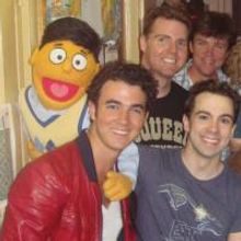 Photo Flash: Kevin Jonas Visits AVENUE Q