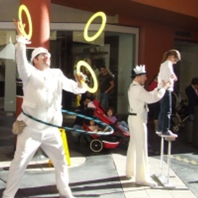 PHOTO FLASH: KOOZA Cast Takes Over Horton Plaza