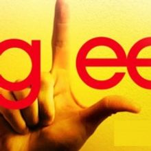 GLEE Hits The UK Singles Chart