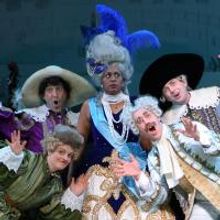 Photo Flash: ANIMAL CRACKERS at the Goodman Theatre