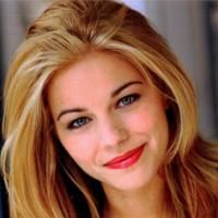 Savannah Wise Takes Over Lead Role of Sherrie in ROCK OF AGES