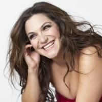 TWITTER WATCH: PEEP SHOW Star Shoshana Bean - 'RIP Les Paul'