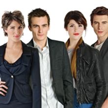 BWW REVIEWS: THE LITTLE DOG LAUGHED, The Garrick Theatre