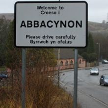 Photo Flash: MAMMA MIA! Fans in Wales Rally for ABBA-Inspired Town Name Changes