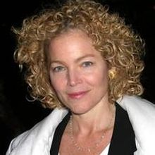 Amy Irving Talks MOTHERHOOD OUT LOUD: 'There's No Avoiding Mothers, Even If You Try'
