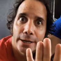CIRQUE TUBE: A New Twist on Vaudeville Part 4 - The Comic Artist