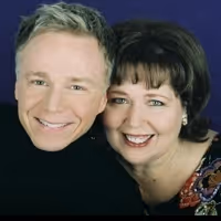 Beckie Menzie & Tom Michael Perform 'That 60's Show' at Davenport's