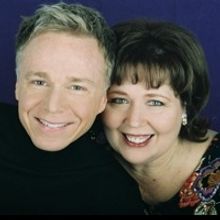 Beckie Menzie & Tom Michael Perform 'That 60's Show' at Davenport's