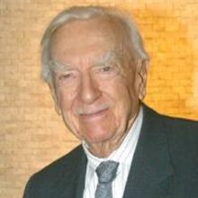 Legendary CBS Newsman Walter Cronkite Passes Away At 92