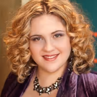 Carly Ozard to Debut at The Rrazz Room, 4/24
