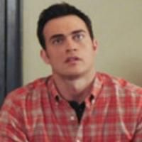 STAGE TUBE: Cheyenne Jackson on NBC's 30 ROCK Video