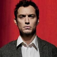 HAMLET Star Featured Jude Law in VOGUE