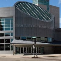 FIDDLER ON THE ROOF to Play Fox Cities Performing Arts Center, 5/11-5/16