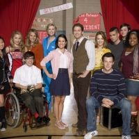 GLEE's Jessalyn Gilsig Spills Back Nine Spoilers