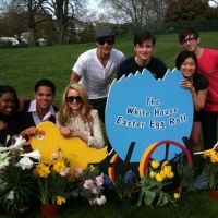 TWITTER WATCH: Lea Michele 'The cast on the White House lawn!'