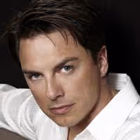 BWW INTERVIEWS: Actor, Singer, TV Presenter John Barrowman