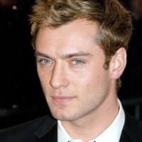 Law and Grandage Talk HAMLET to UK Telegraph