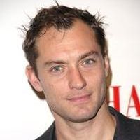 Jude Law to Host 'Saturday Night Live', 3/13