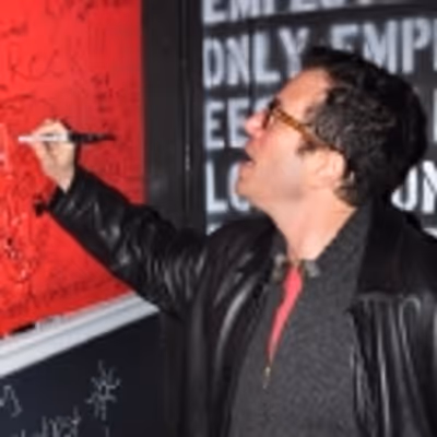 Photo Coverage: Signing Wall at AMERICAN IDIOT and Michael Mayer!