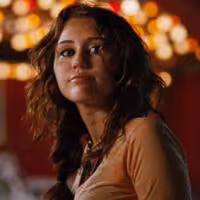 TV: THE LAST SONG - Official Trailer Video