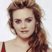Alicia Silverstone Joins The Cast Of MTC's New York Premiere Of Donald Margulies' TIME STANDS STILL