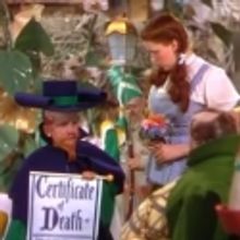 'Wizard of Oz' Munchkin Coroner, Raabe, Dies at 94