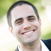 Rajiv Joseph Wins Whiting Award for Playwriting