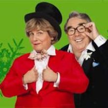 BWW REVIEWS: SANDI TOKSVIG'S CHRISTMAS CRACKER, Royal Festival Hall