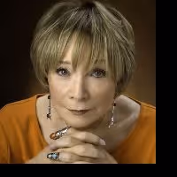 An Evening with Shirley MacLaine Set for Benaroya Hall, 6/13