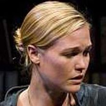 OLEANNA Rehearsals With Bill Pullman and Julia Stiles Begin Today 9/14