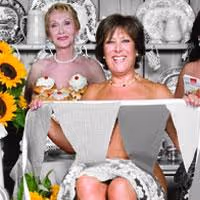 BWW WEST END: 'CALENDAR GIRLS' at the Noel Coward Theatre Video