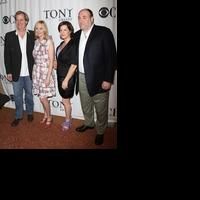 RIALTO CHATTER: Bdwy's Reign of 'CARNAGE' to Continue?