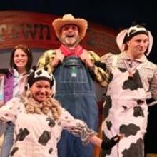 CLICK, CLACK, MOO Opens 7/28 As Part Of Theatreworks USA's Free Summer Theatre