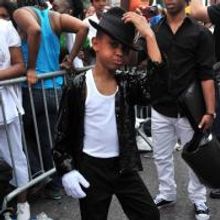 Photo Coverage: Public Memorial for Michael Jackson at the Apollo Theater