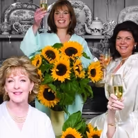Charlie Dimmock To Make Stage Debut In CALENDAR GIRLS