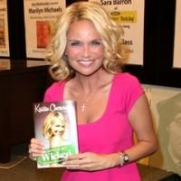 Photo Coverage: Kristin Chenoweth Brings 'A LITTLE BIT WICKED' to Lincoln Triangle Ba