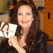 Photo Coverage: Lynda Carter Celebrates 'At Last' CD Release At Barnes & Noble…