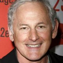 Victor Garber Led 'PRESENT LAUGHTER' To Hit Broadway At The American Airlines Theatre In Jan. 2010