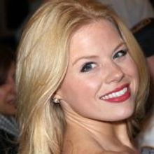 Photo Coverage: CHICAGO Welcomes Chandra Wilson - Arrivals and Stage Door Fun!