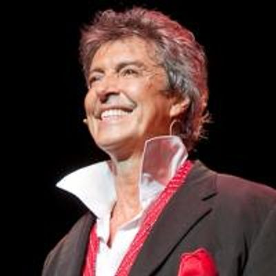 Photo Coverage: Tommy Tune Performs 'STEPS IN TIME' For Friends In Deed Benefit Gala