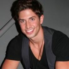 Photo Coverage: Nick Adams Makes Solo Cabaret Debut At Birdland